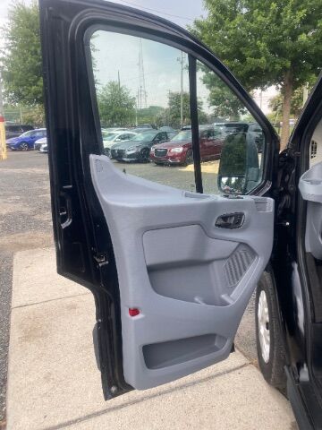 2016 Ford Transit-350 XLT w/RH Sliding Door Low Roof 148.0 WB Charlotte NC
