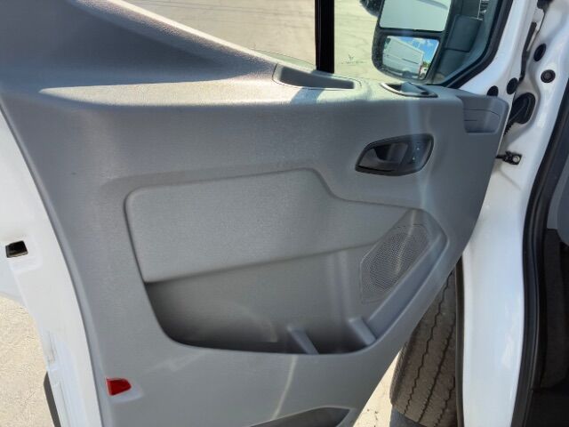 2016 Ford Transit-350 XLT w/RH Sliding Door Medium Roof 148.0 WB Charlotte NC