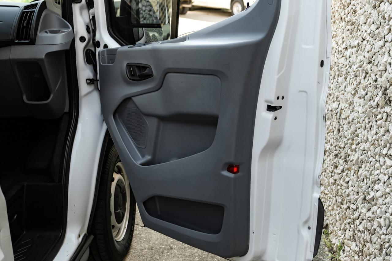 2016 Ford Transit Cargo Van Farmers Branch TX