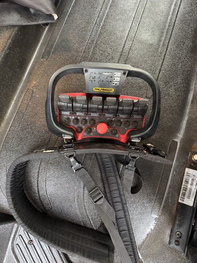 2016 Freightliner 108 SD with Palfinger Crane Henrico VA