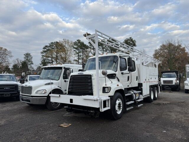 2016 Freightliner 108 SD with Palfinger Crane Henrico VA