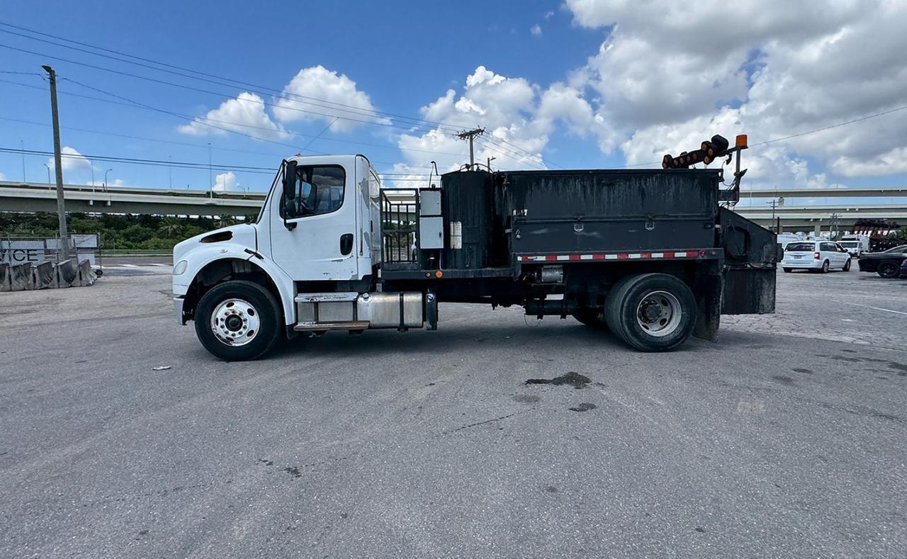 2016 Freightliner M2 106 Bergkamp FP5 Special Equipment