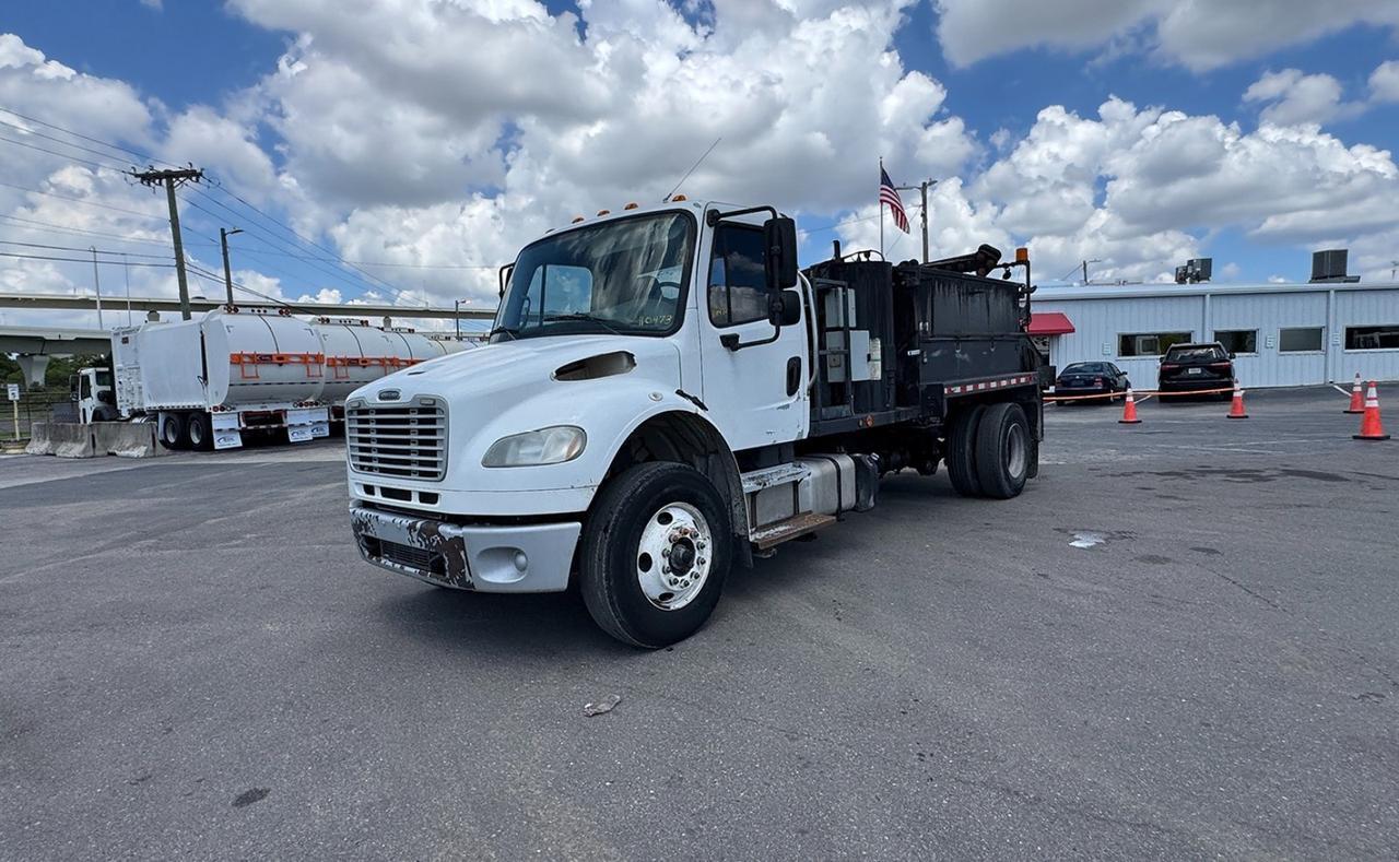 2016 Freightliner M2 106 Bergkamp FP5 Special Equipment