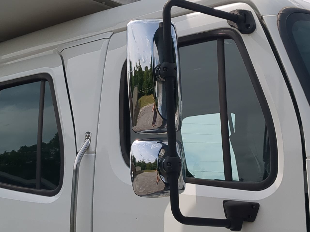 2016 Freightliner M2 106 Medium Duty Appleton WI