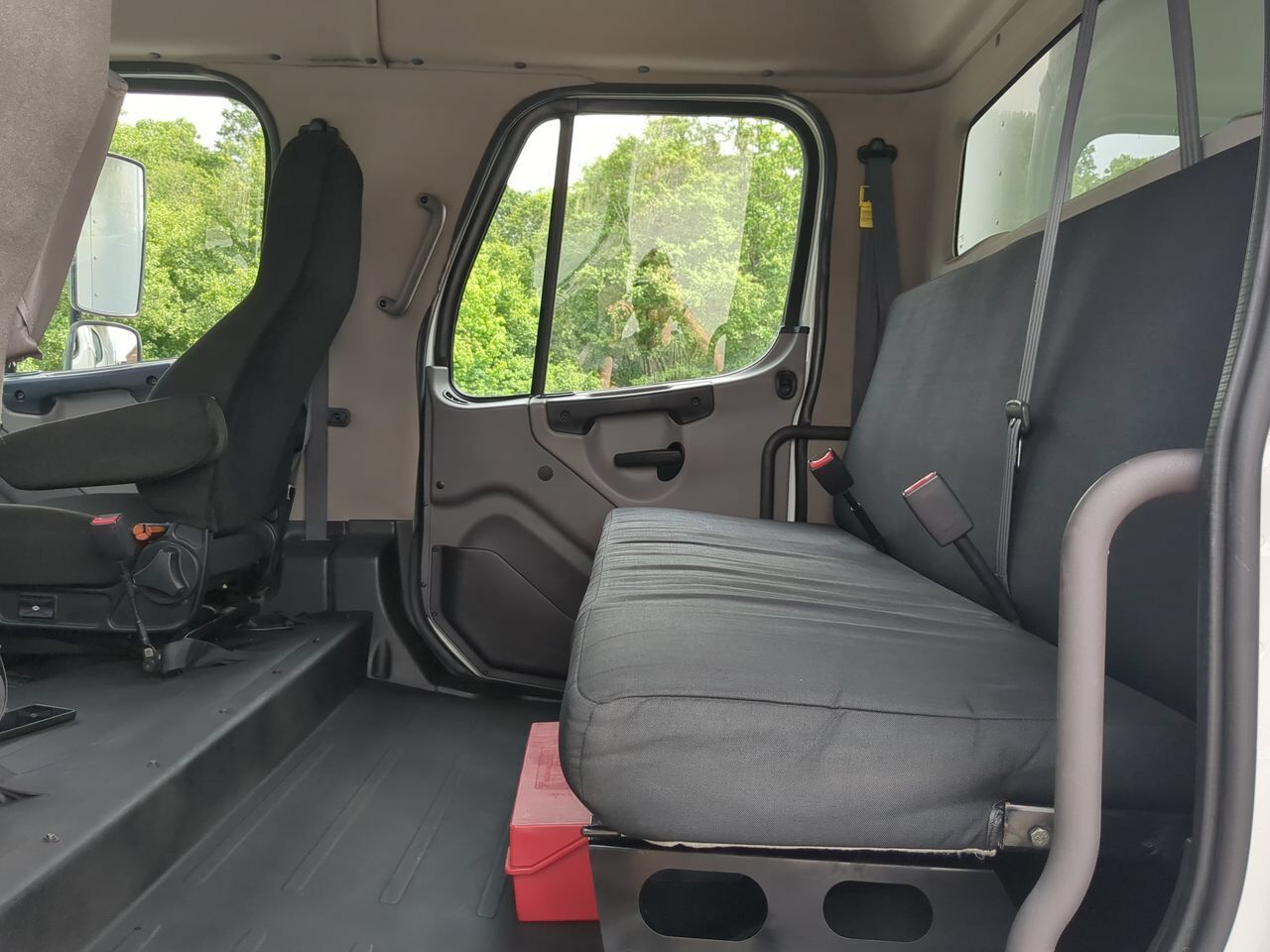 2016 Freightliner M2 106 Medium Duty Winder GA