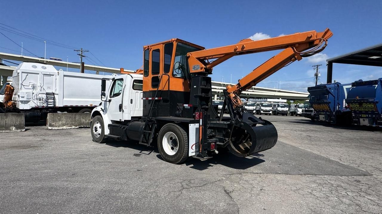 2016 Freightliner M2 Rear Steer Petersen Lightning Loader Grapple Truck Tampa FL