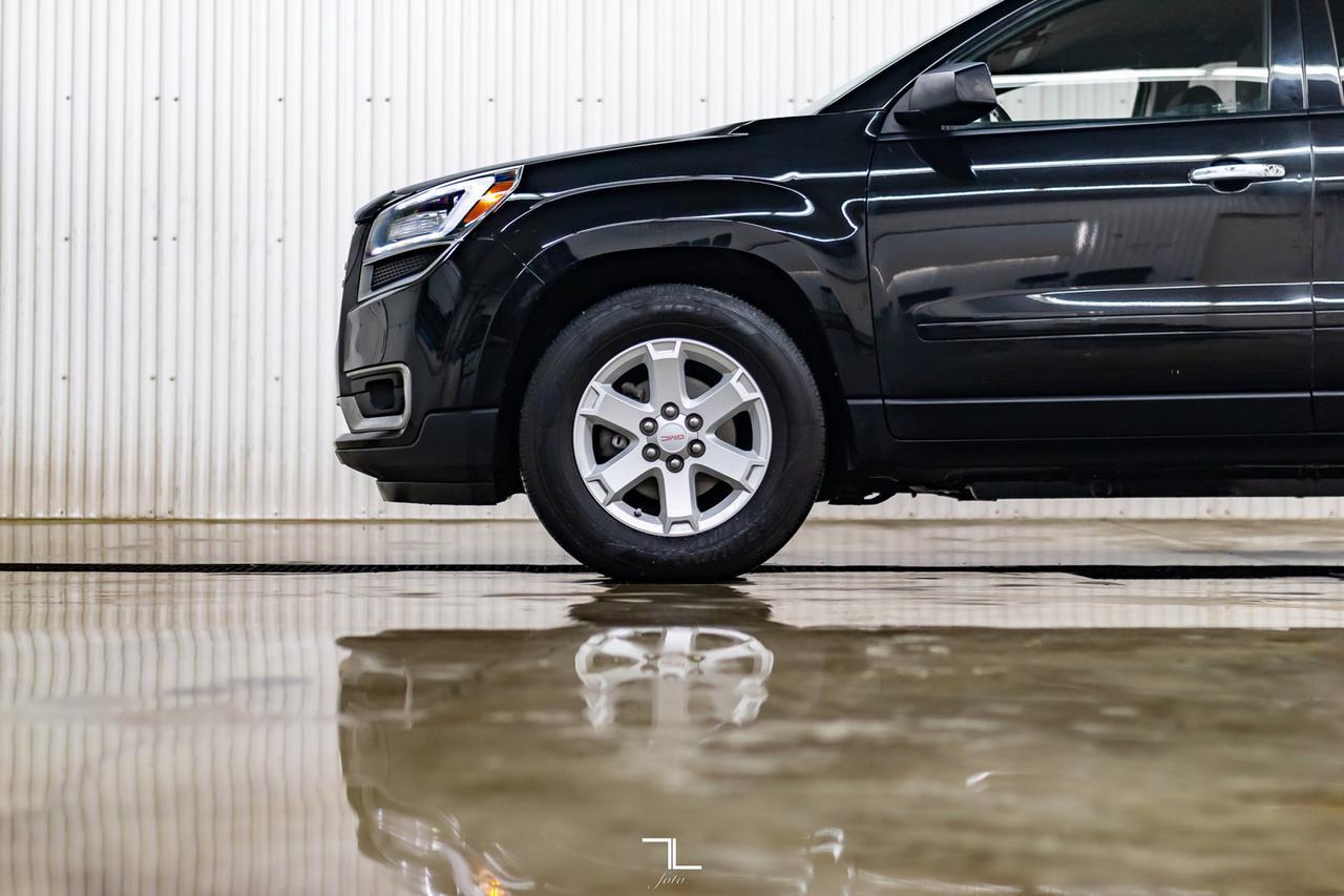 2016 GMC Acadia AWD SLE BCam Red Deer AB