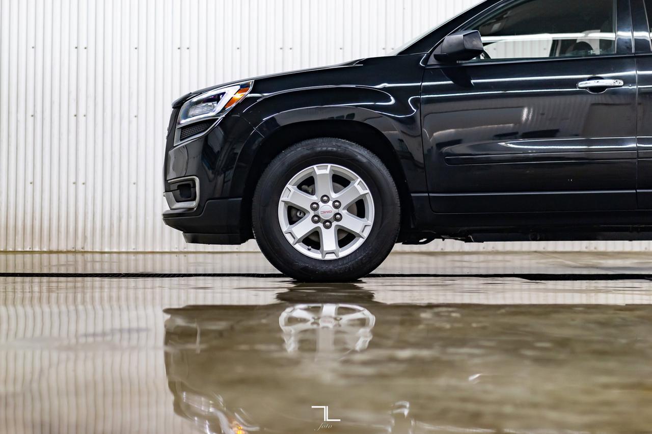 2016 GMC Acadia AWD SLE BCam Red Deer AB