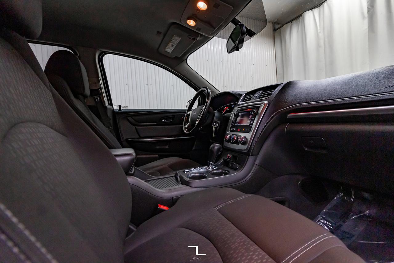 2016 GMC Acadia AWD SLE BCam Red Deer AB