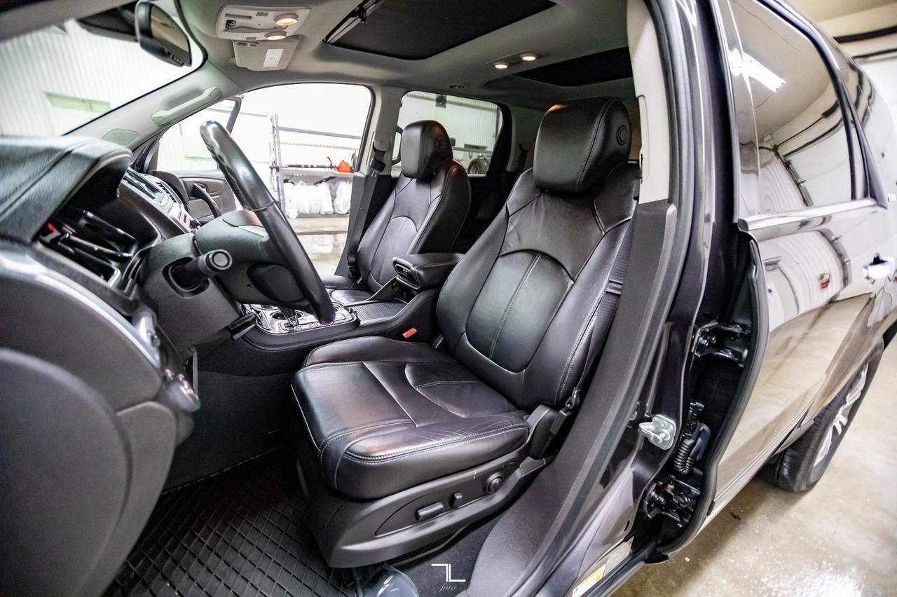 2016 GMC Acadia AWD SLT Leather Roof Nav Red Deer AB