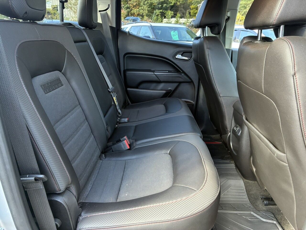 2016 GMC Canyon 4WD SLE Charlton MA