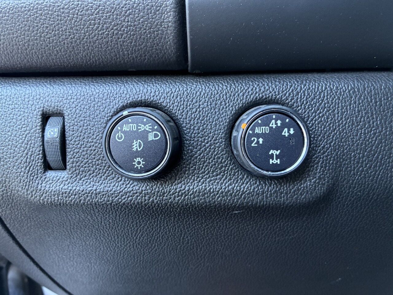 2016 GMC Canyon 4WD SLE Charlton MA