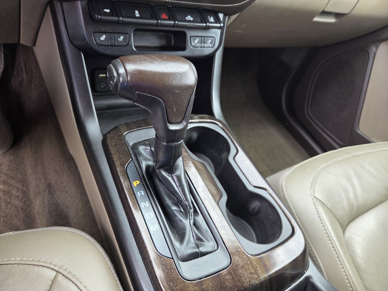 2016 GMC Canyon 4WD SLT Charlton MA