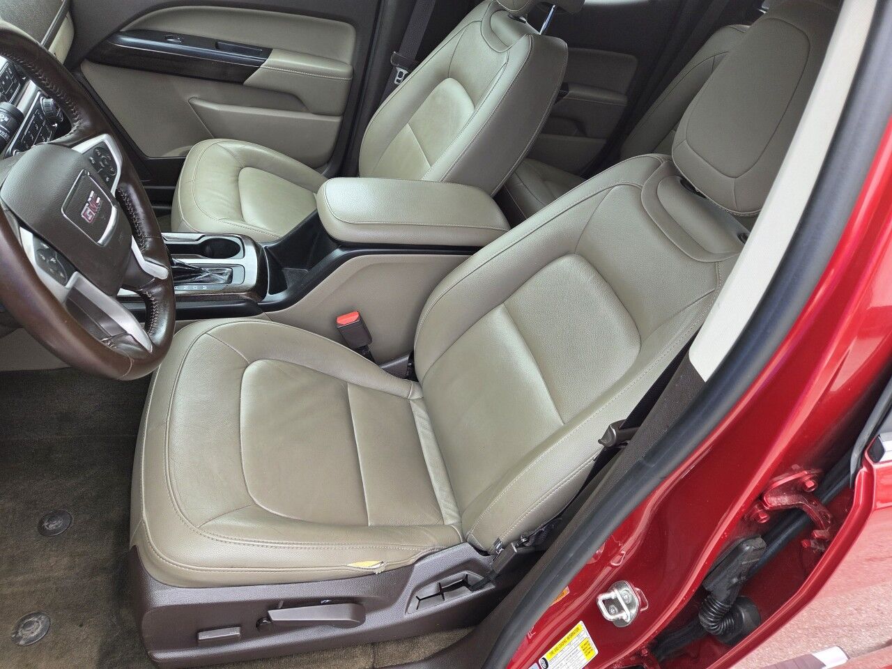 2016 GMC Canyon 4WD SLT Charlton MA