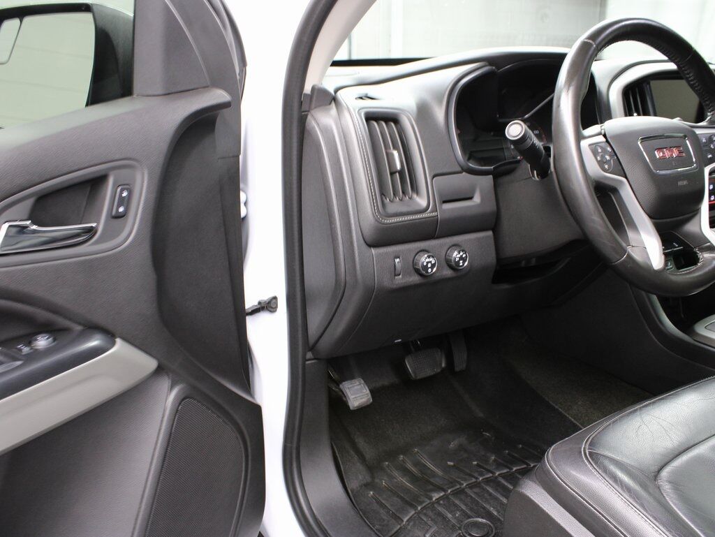 2016 GMC Canyon 4x4 Crew Cab SLT Fond du Lac WI