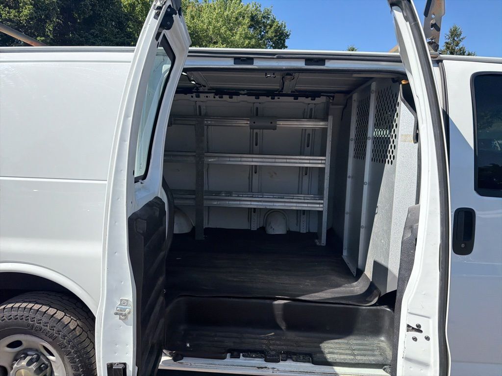 2016 GMC Savana 2500 Work Van Gresham OR