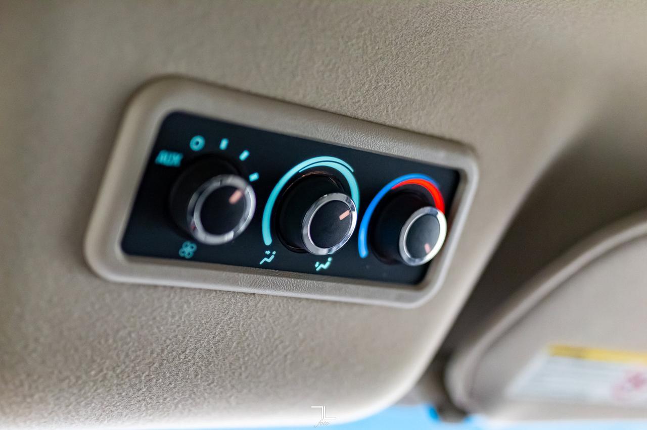 2016 GMC Savana 3500 LT 12 Passneger Diesel Red Deer AB