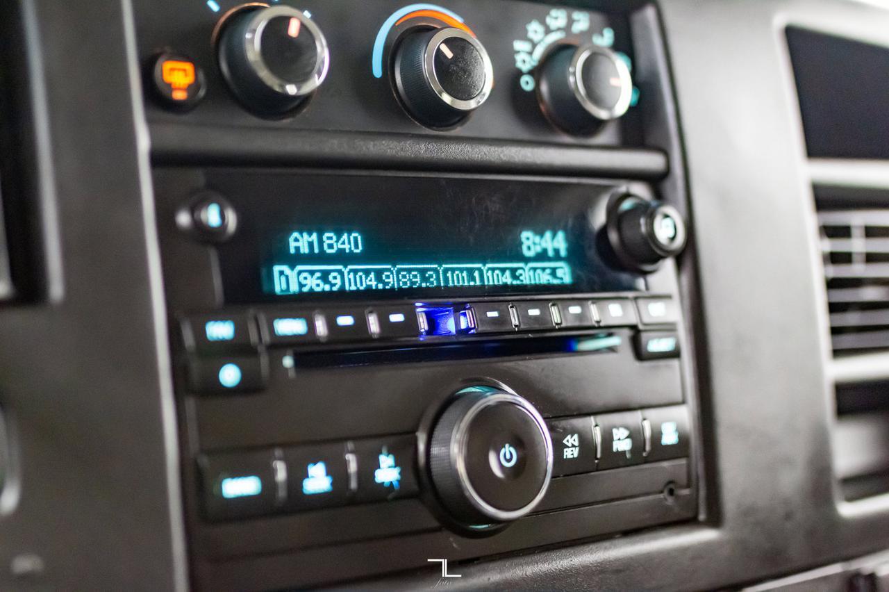 2016 GMC Savana 3500 LT 12 Passneger Diesel Red Deer AB