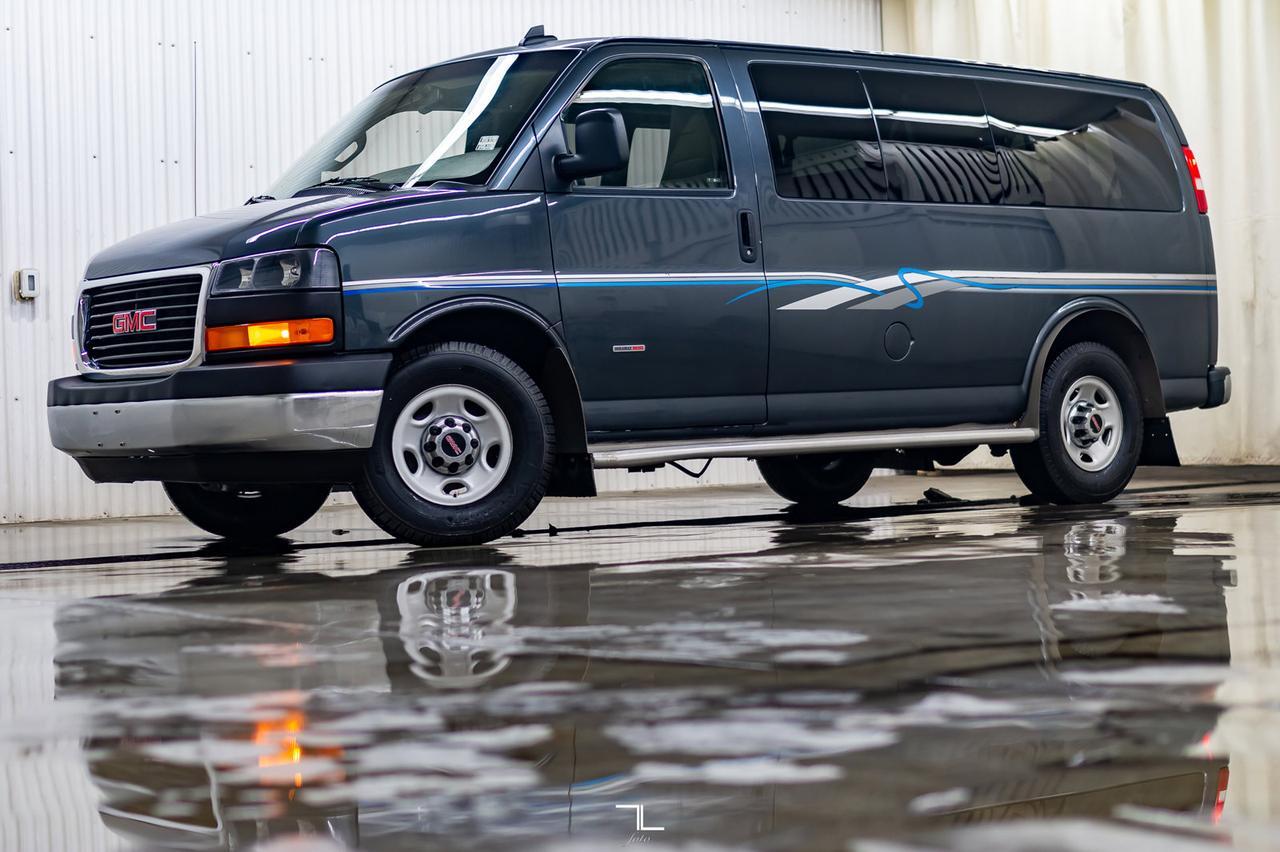 2016 GMC Savana 3500 LT 12 Passneger Diesel Red Deer AB