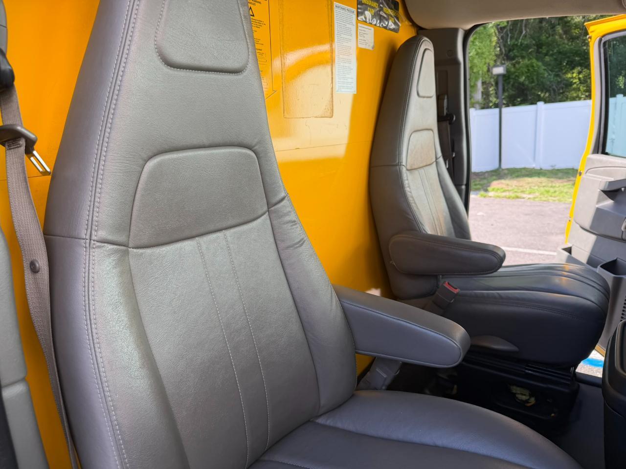 2016 GMC Savana Commercial Cutaway 3500 Van 177" *Ltd Avail* Jacksonville FL