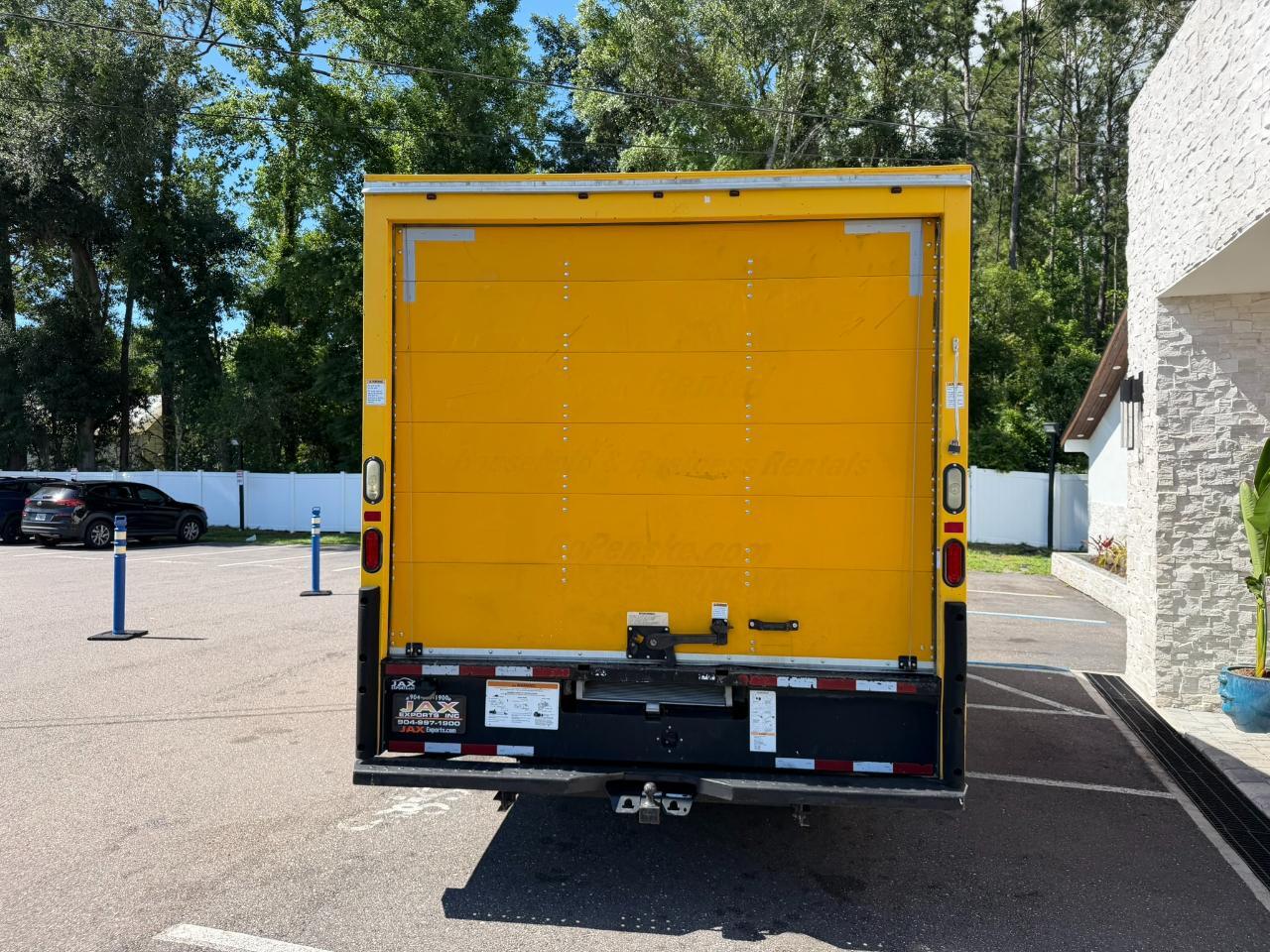 2016 GMC Savana Commercial Cutaway 3500 Van 177" *Ltd Avail* Jacksonville FL