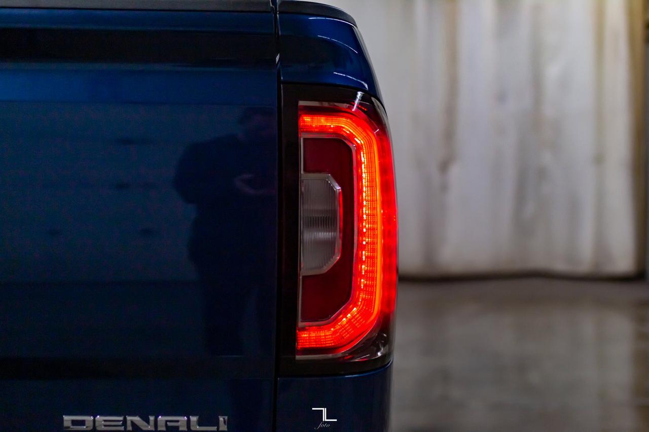 2016 GMC Sierra 1500 4x4 Crew Cab Denali Leather Roof Nav BCam Red Deer AB