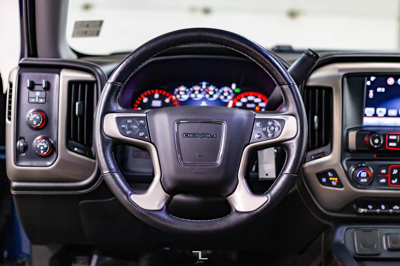 2016 GMC Sierra 1500 4x4 Crew Cab Denali Leather Roof Nav BCam Red Deer AB