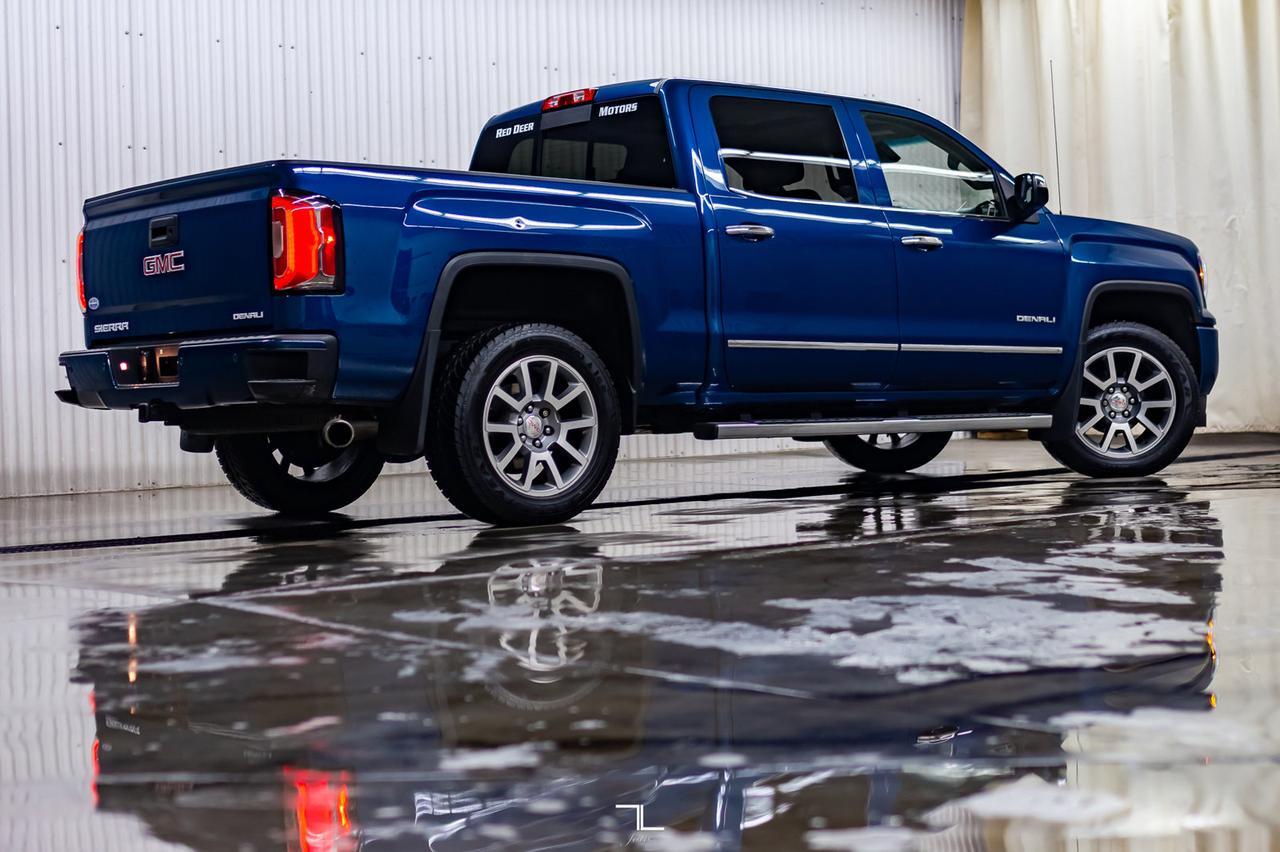 2016 GMC Sierra 1500 4x4 Crew Cab Denali Leather Roof Nav BCam Red Deer AB