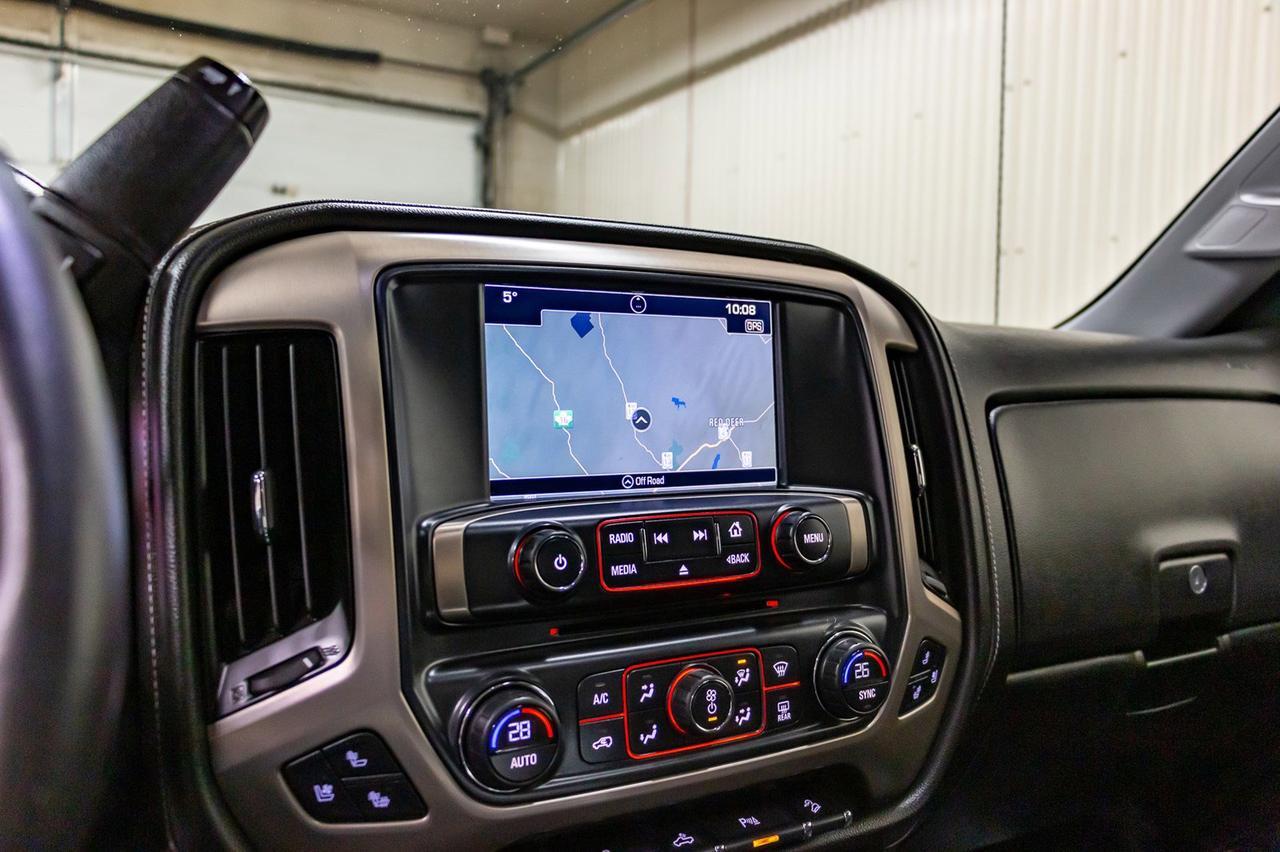 2016 GMC Sierra 1500 4x4 Crew Cab Denali Leather Roof Nav Red Deer AB