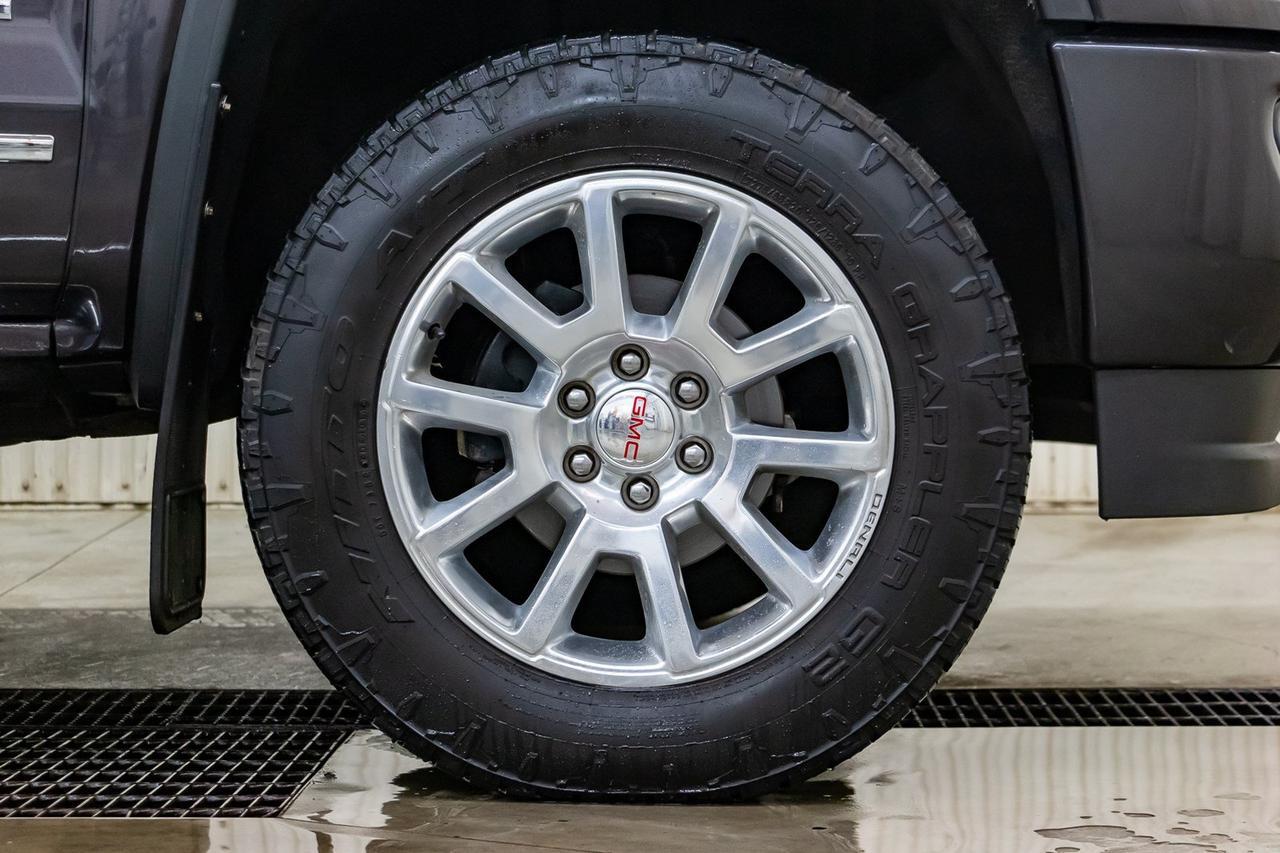 2016 GMC Sierra 1500 4x4 Crew Cab Denali Leather Roof Nav Red Deer AB