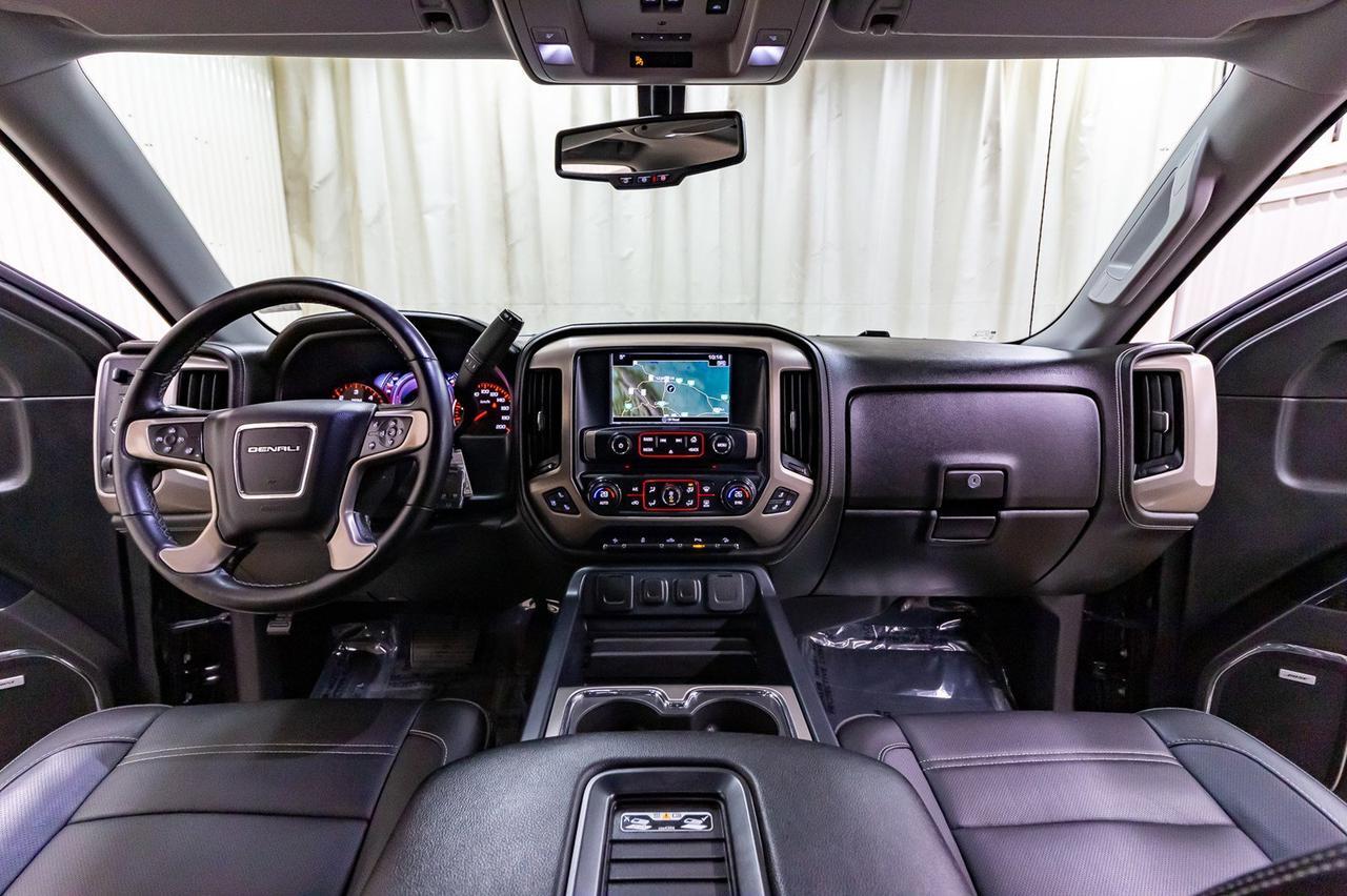 2016 GMC Sierra 1500 4x4 Crew Cab Denali Leather Roof Nav Red Deer AB