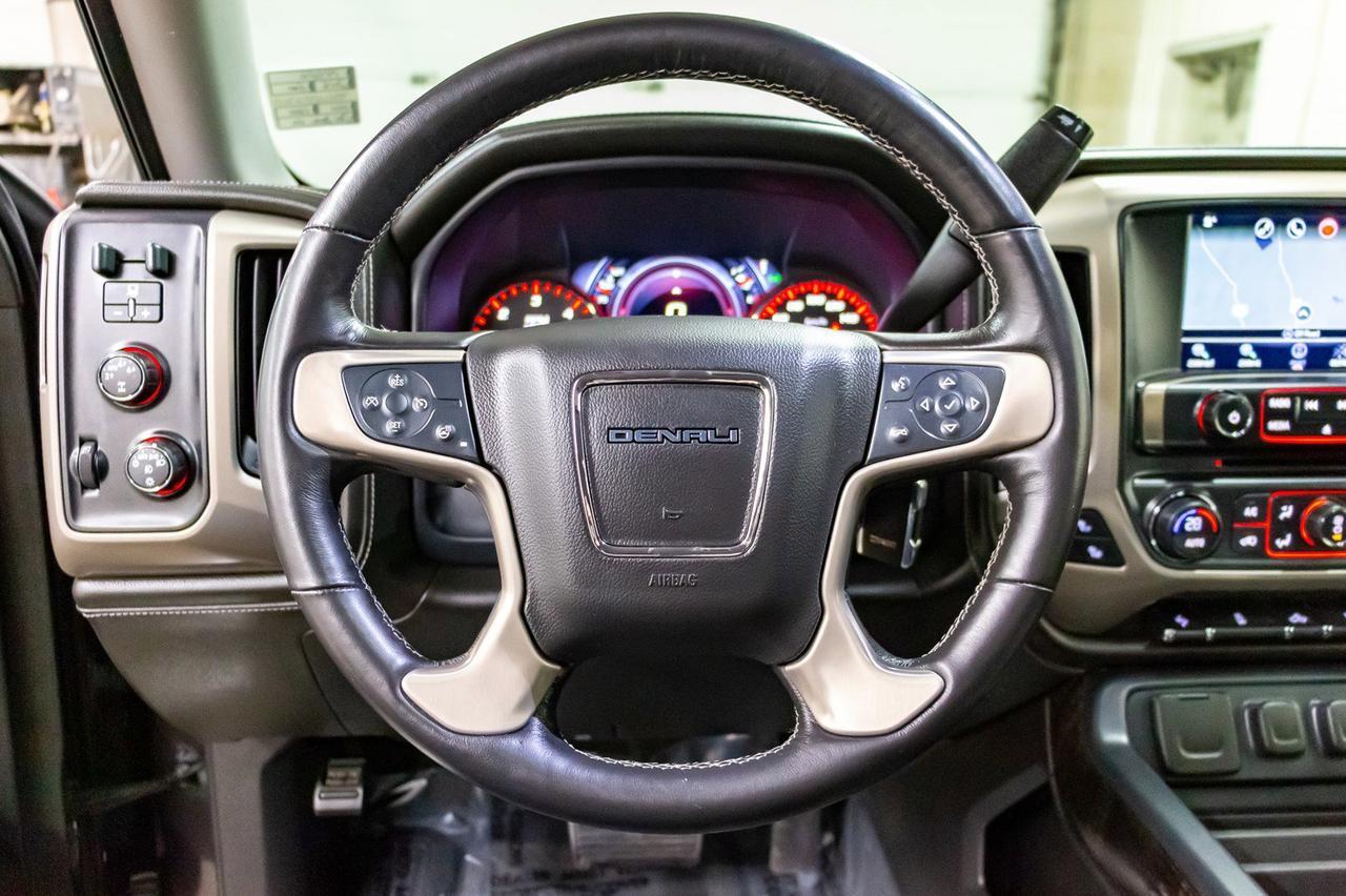 2016 GMC Sierra 1500 4x4 Crew Cab Denali Leather Roof Nav Red Deer AB