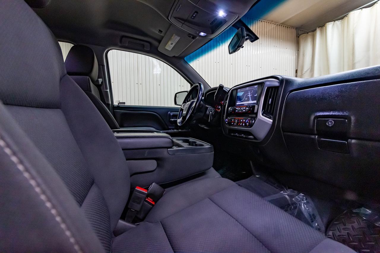 2016 GMC Sierra 1500 4x4 Crew Cab SLE Nav BCam Red Deer AB
