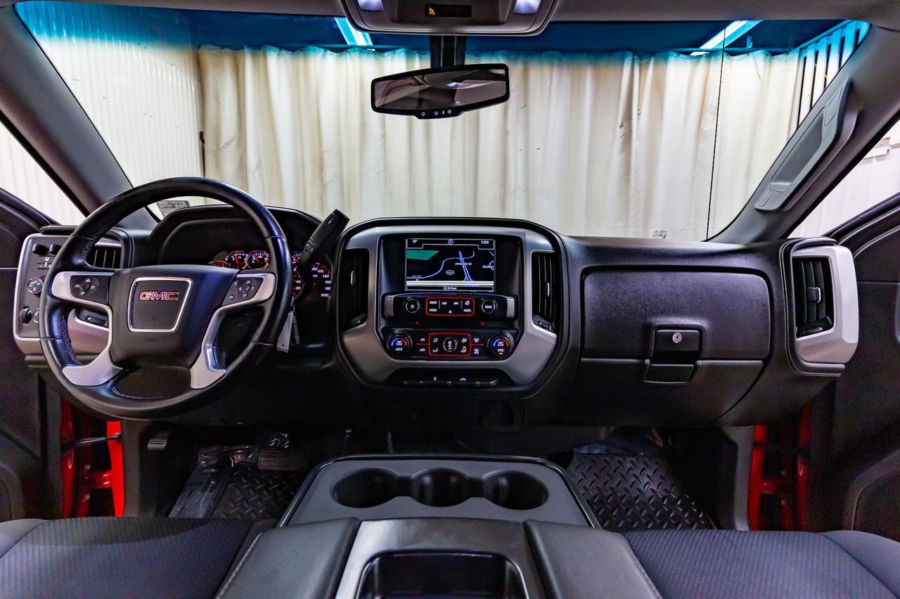 2016 GMC Sierra 1500 4x4 Crew Cab SLE Nav BCam Red Deer AB