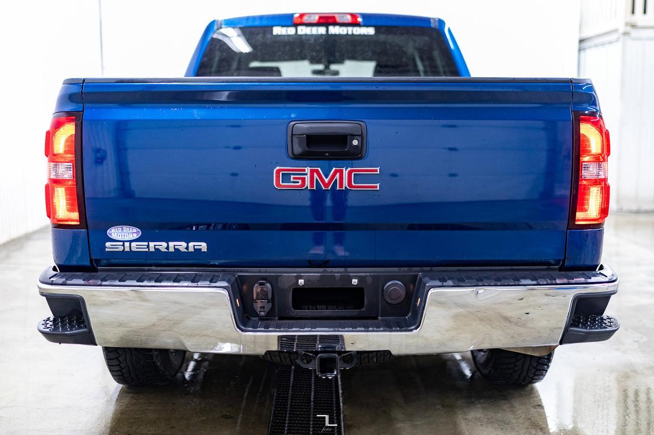2016 GMC Sierra 1500 4x4 Crew Cab SLE Z71 Pseat BCam Red Deer AB