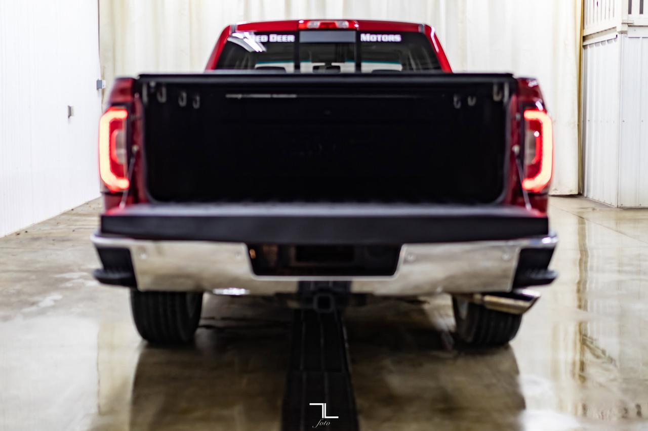 2016 GMC Sierra 1500 4x4 Crew Cab SLT Z71 Longbox Leather Roof BCam Red Deer AB