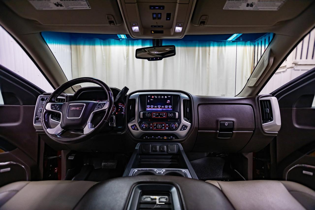 2016 GMC Sierra 1500 4x4 Crew Cab SLT Z71 Longbox Leather Roof BCam Red Deer AB