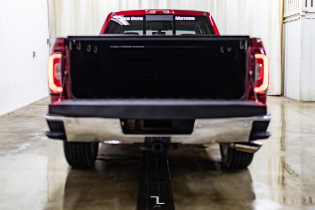 2016 GMC Sierra 1500 4x4 Crew Cab SLT Z71 Longbox Leather Roof BCam Red Deer AB