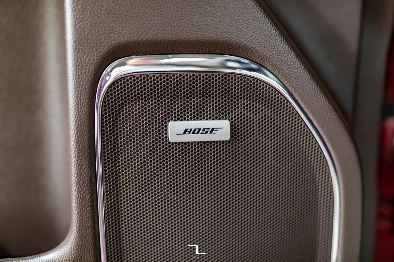 2016 GMC Sierra 1500 4x4 Crew Cab SLT Z71 Longbox Leather Roof BCam Red Deer AB