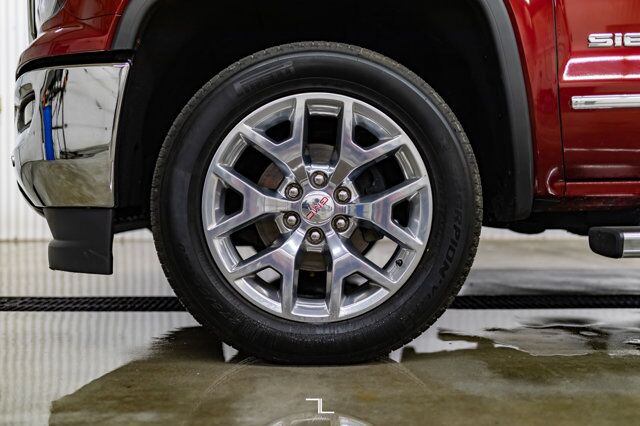 2016 GMC Sierra 1500 4x4 Crew Cab SLT Z71 Longbox Leather Roof BCam Red Deer AB