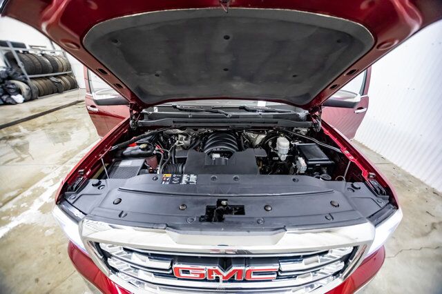 2016 GMC Sierra 1500 4x4 Crew Cab SLT Z71 Longbox Leather Roof BCam Red Deer AB