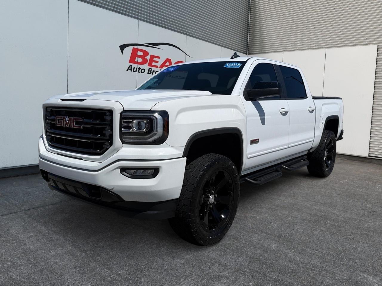 2016 GMC Sierra 4WD Crew Cab Short Box SLT's photo
