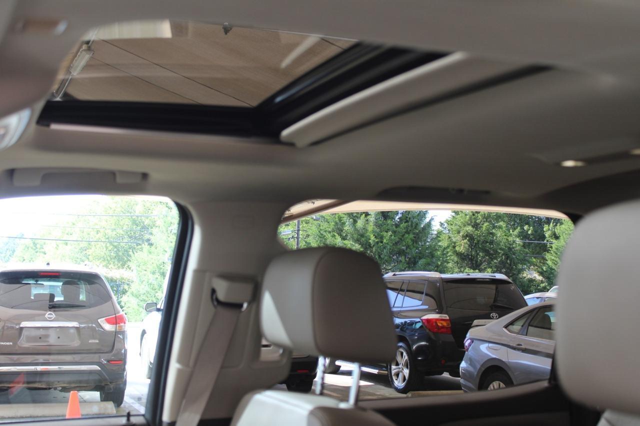 2016 GMC Sierra 1500 SLT LIKE BRAND NEW!!!! Plano TX