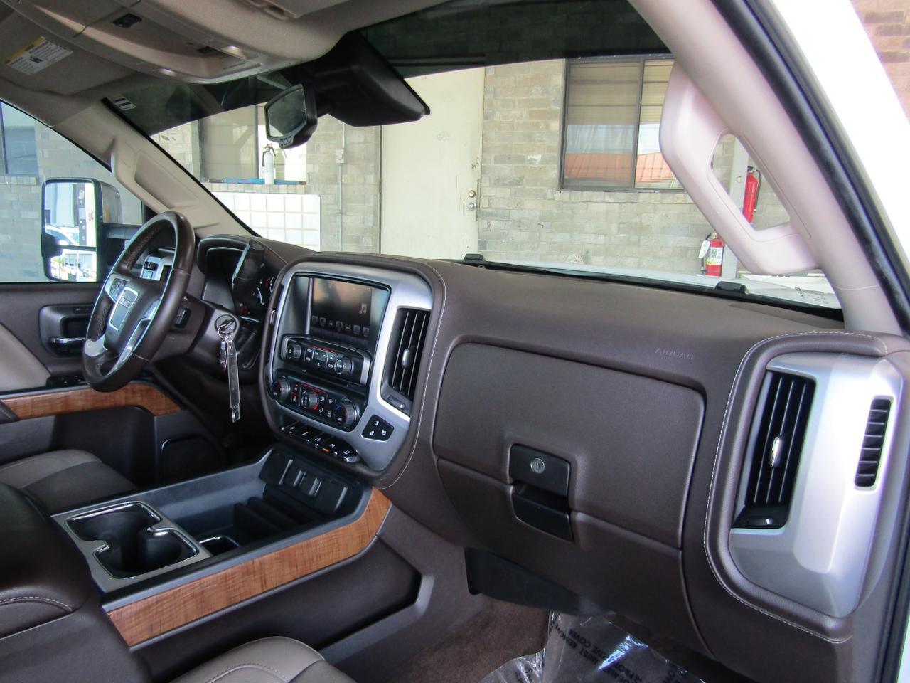 2016 GMC Sierra 2500HD 2WD Crew Cab 153.7 SLT Grand Prairie TX