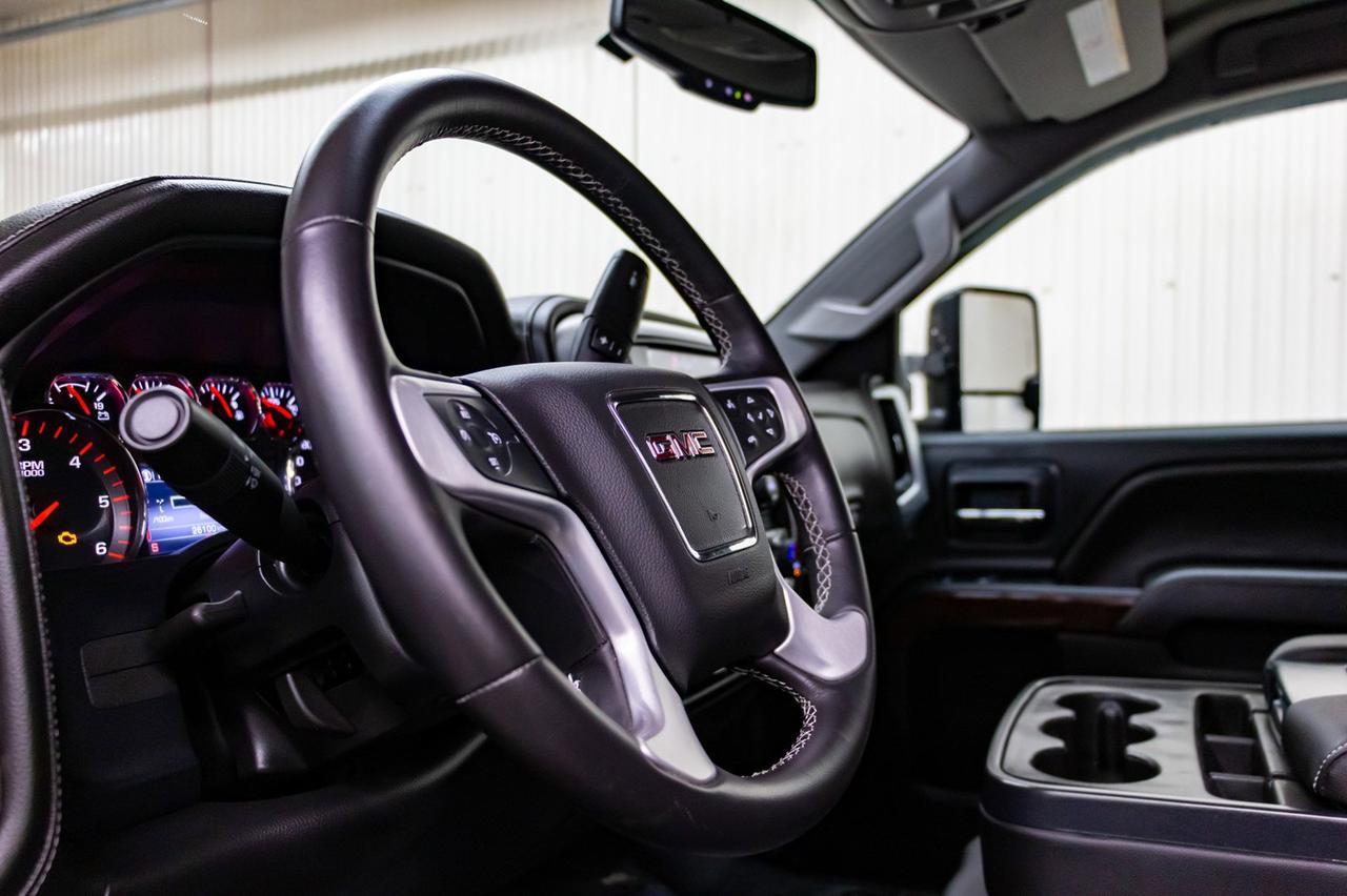 2016 GMC Sierra 2500HD 4x4 Crew Cab SLE Leather BCam Red Deer AB