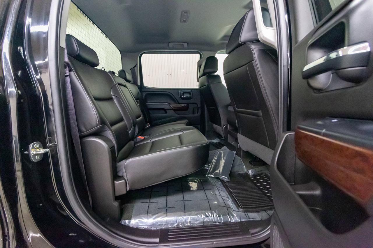 2016 GMC Sierra 2500HD 4x4 Crew Cab SLE Leather BCam Red Deer AB