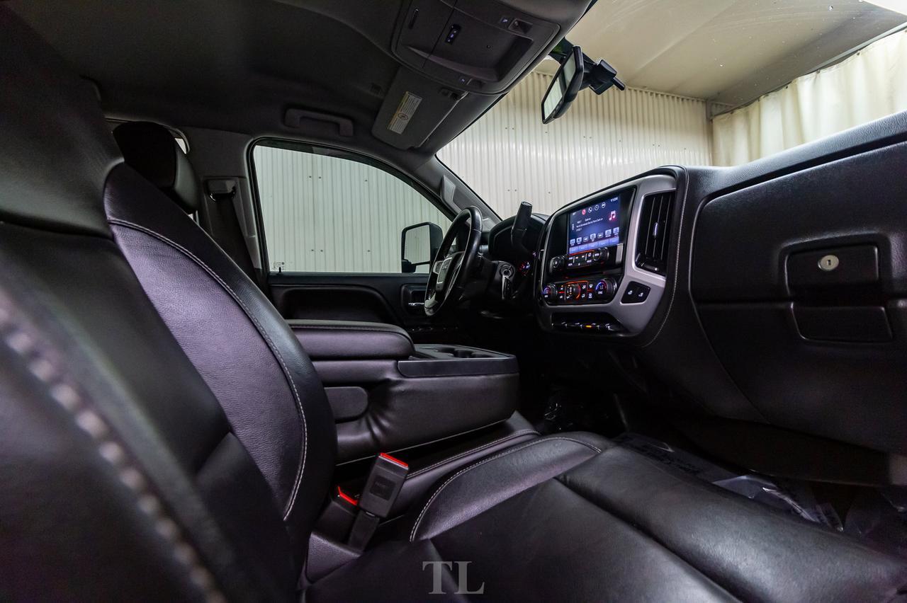 2016 GMC Sierra 2500HD 4x4 Crew Cab SLE Lift Leather BCam Red Deer AB