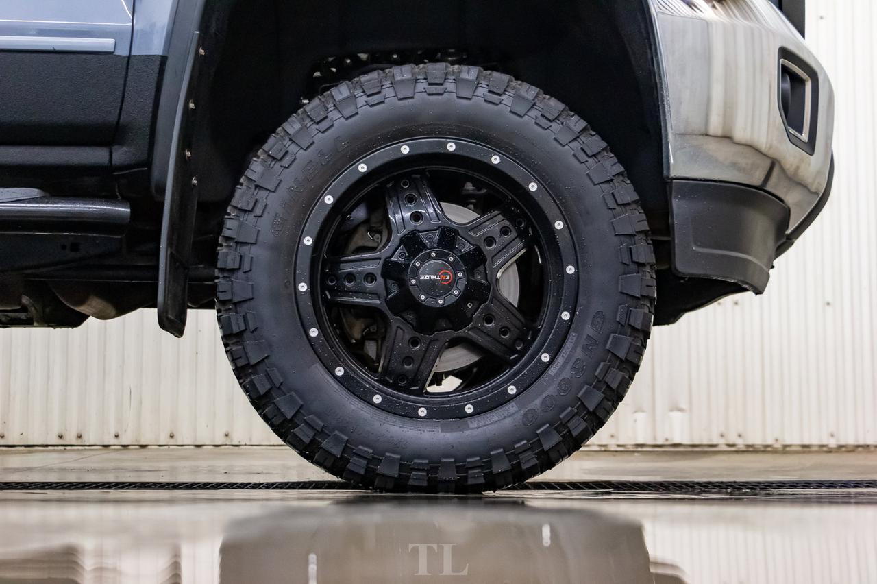 2016 GMC Sierra 2500HD 4x4 Crew Cab SLE Lift Leather BCam Red Deer AB