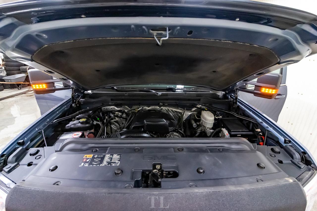 2016 GMC Sierra 2500HD 4x4 Crew Cab SLE Lift Leather BCam Red Deer AB