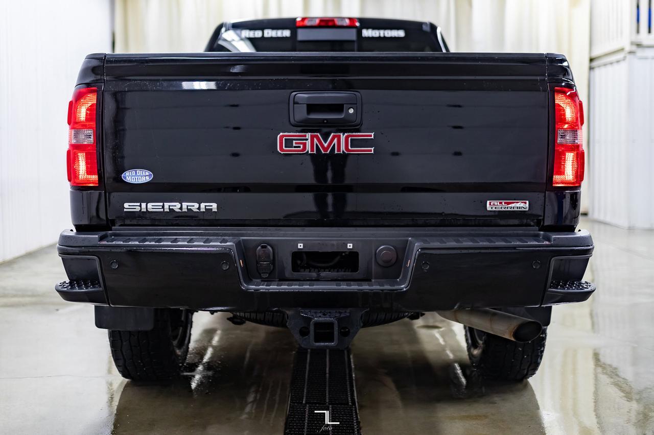 2016 GMC Sierra 2500HD 4x4 Crew Cab SLT All Terrain Leather Roof Nav BCam Red Deer AB